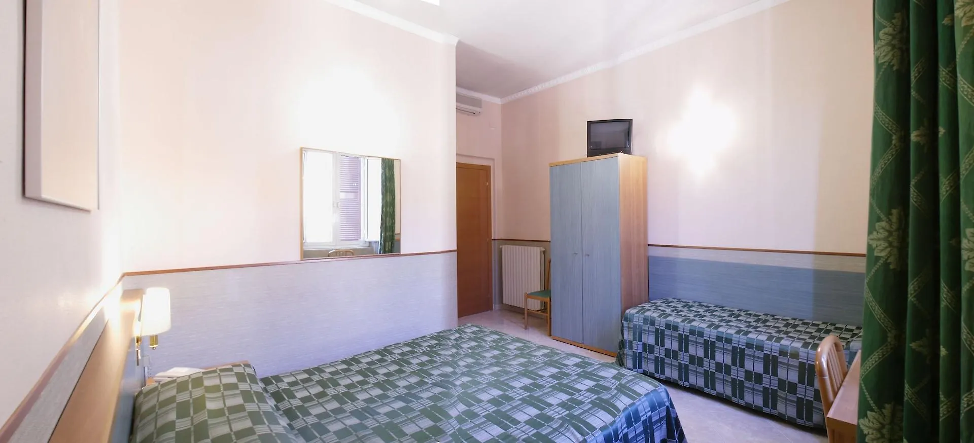 Hotel Lazzari Róma